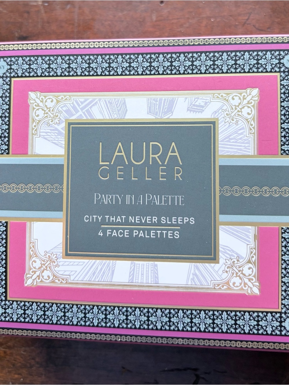 Laura Geller Pink and Gold Party in a Palette - City That Never Sleeps BRAND NEW